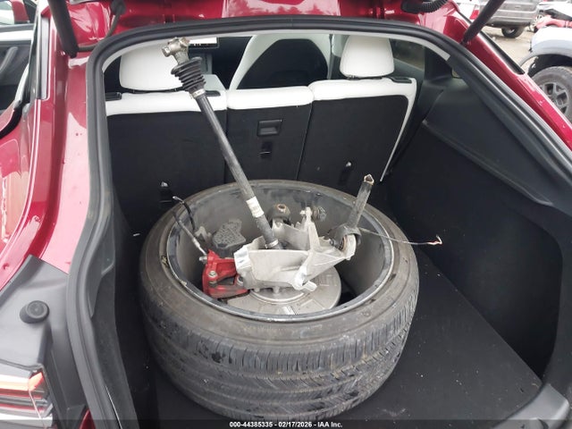 Продажа на аукционе авто 2024 Tesla Model Y Performance Dual Motor All-wheel Drive, vin: 7SAYGDEF3RA320771, номер лота: 44385335