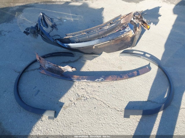 2022 Tesla Model X Plaid Tri Motor All-wheel Drive მანქანა იყიდება აუქციონზე, vin: 7SAXCBE63NF359143, აუქციონის ნომერი: 44385340