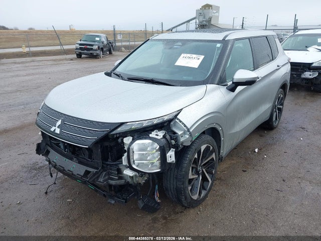 2024 MITSUBISHI OUTLANDER JA4J4VA80RZ010606 Photo 1