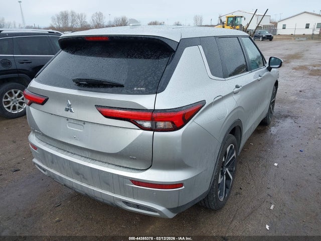 2024 MITSUBISHI OUTLANDER JA4J4VA80RZ010606 Photo 3