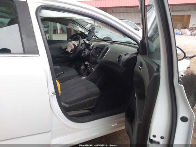 1G1JC5SH3E4131895 Chevrolet Sonic Lt Auto