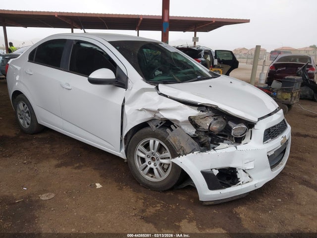 1G1JC5SH3E4131895 Chevrolet Sonic Lt Auto