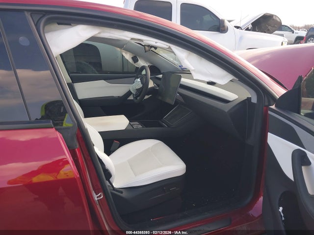 Продаж на аукціоні авто 2026 Tesla Model Y Long Range Launch Series/premium All-wheel Drive, vin: 7SAYGDEE8TF431706, номер лоту: 44385393