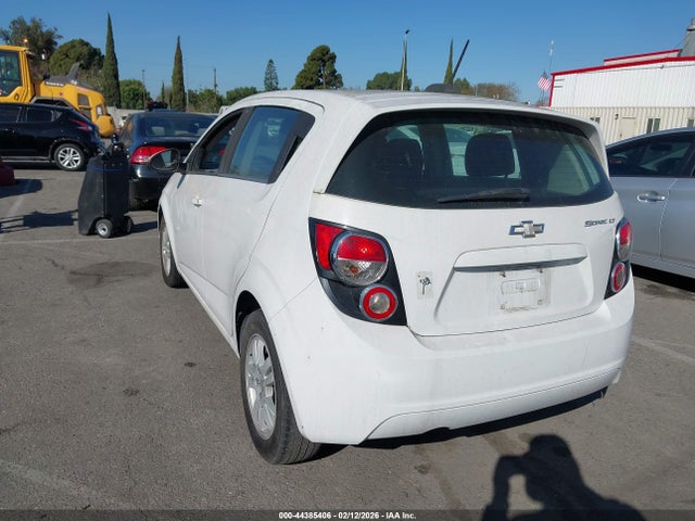 1G1JC6SH0F4167146 Chevrolet Sonic Lt Auto