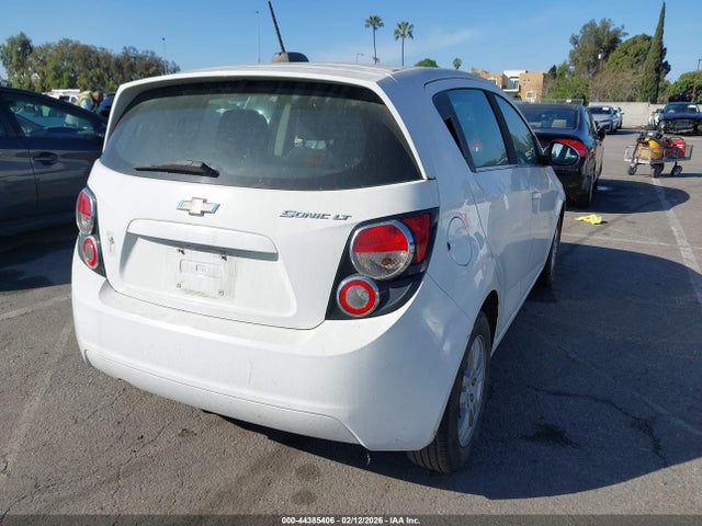 1G1JC6SH0F4167146 Chevrolet Sonic Lt Auto