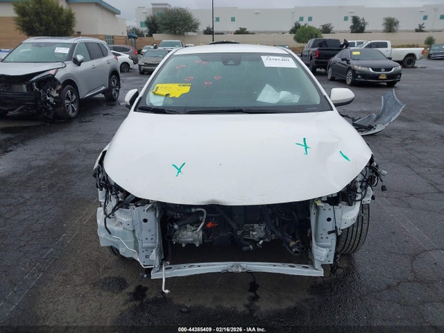 Toyota Corolla Hybrid Le 2021 JTDEAMDE2MJ008441 Image 13