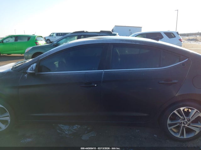 2018 Hyundai Elantra Limited მანქანა იყიდება აუქციონზე, vin: 5NPD84LF2JH299285, აუქციონის ნომერი: 44385415