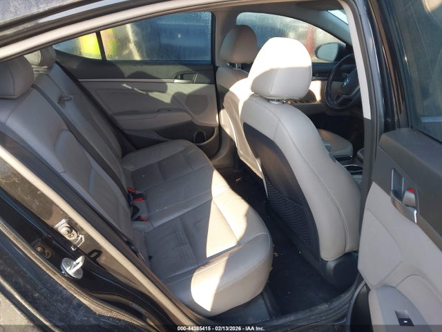 2018 Hyundai Elantra Limited მანქანა იყიდება აუქციონზე, vin: 5NPD84LF2JH299285, აუქციონის ნომერი: 44385415