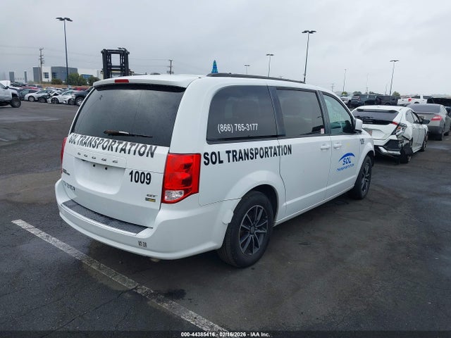2C4RDGEG6JR281383 Dodge Grand Caravan Gt
