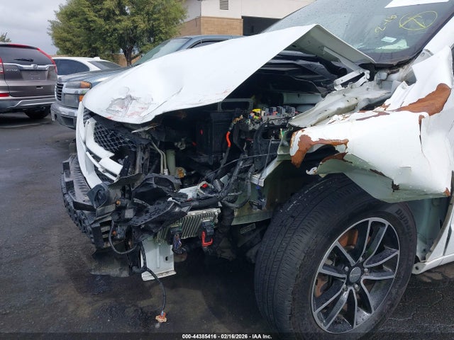 2C4RDGEG6JR281383 Dodge Grand Caravan Gt