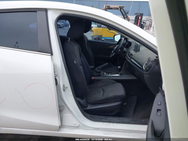 JM1BM1K77G1332650 Mazda Mazda3 I Sport