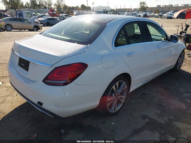 55SWF8DB9KU288770 Mercedes-Benz C 300