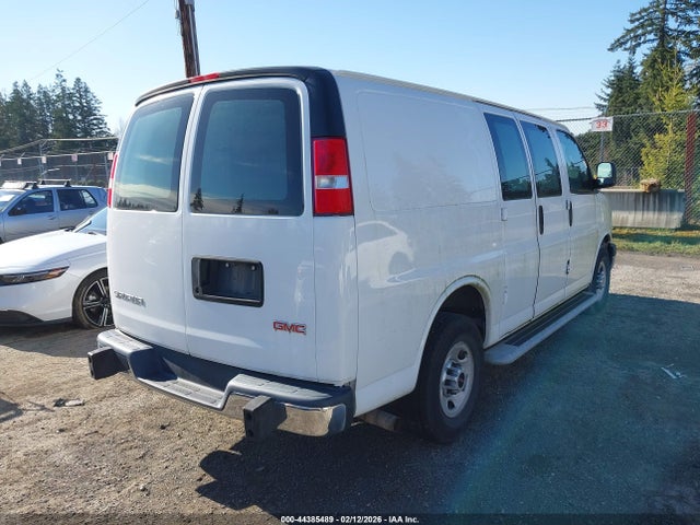 GMC Savana 2500 Work Van 2017 1GTW7AFF3H1913316 Image 4