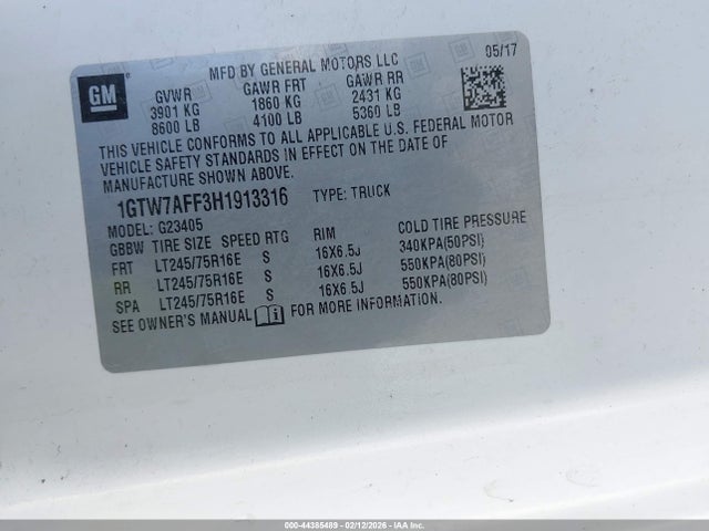 GMC Savana 2500 Work Van 2017 1GTW7AFF3H1913316 Image 9