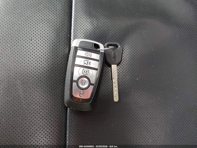 Ford Explorer Platinum 2018 1FM5K8HT7JGA14589 Image 11