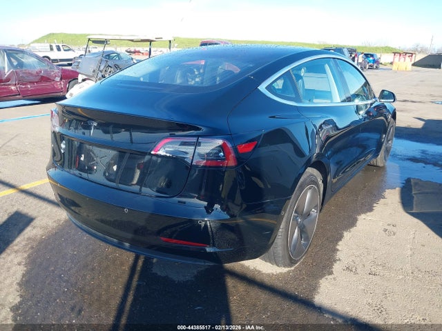 Продаж на аукціоні авто 2018 Tesla Model 3 Long Range/mid Range, vin: 5YJ3E1EA8JF004872, номер лоту: 44385517