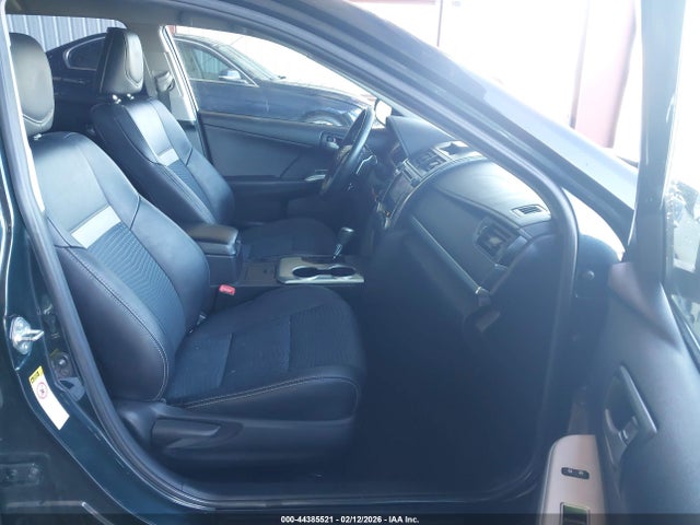 4T1BF1FKXEU401122 Toyota CAMRY SE