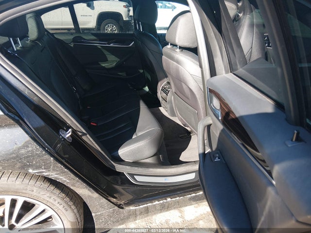 WBAJA9C56KB388594 BMW 530e Iperformance