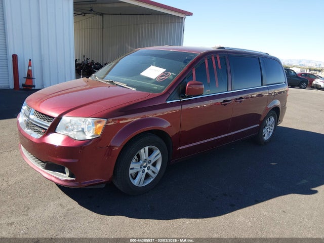 2C4RDGCG3JR266598 Dodge Grand Caravan Sxt