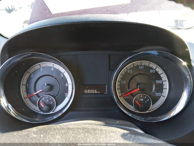 2C4RDGCG3JR266598 Dodge Grand Caravan Sxt