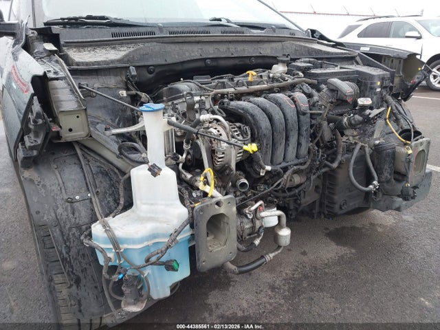 2019 HYUNDAI KONA KM8K6CAA2KU318645 Photo 5