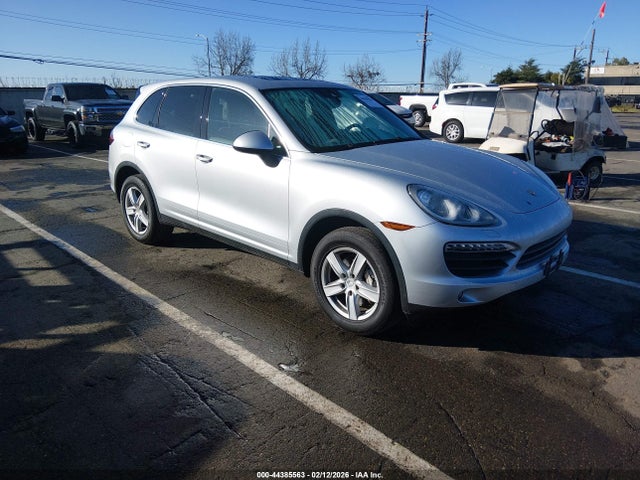 2014 PORSCHE CAYENNE WP1AB2A2XELA56171 Photo 0