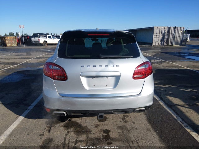Porsche CAYENNE S 2014 WP1AB2A2XELA56171 Image 16