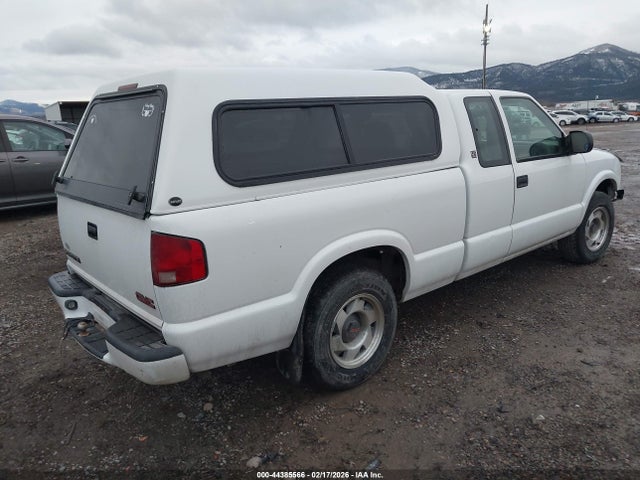 44385566 :رقم المزاد ، 1GTCS1953Y8288279 vin ، 2000 Gmc Sonoma Sls مزاد بيع