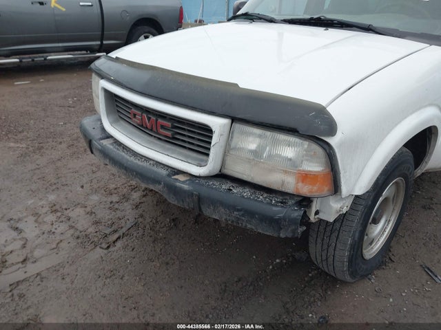 44385566 :رقم المزاد ، 1GTCS1953Y8288279 vin ، 2000 Gmc Sonoma Sls مزاد بيع