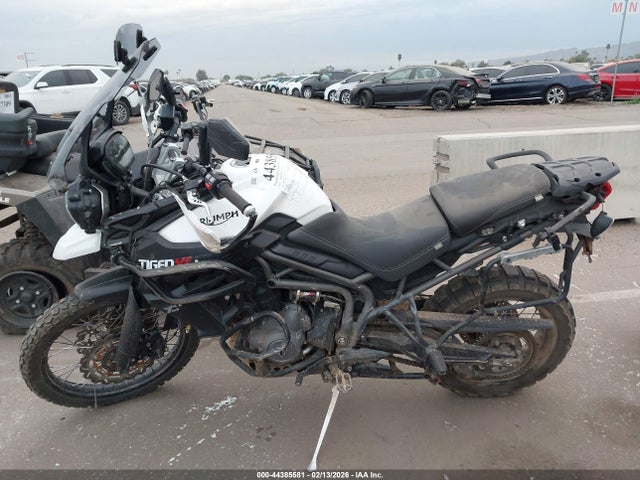 Triumph Motorcycle Tiger 800 Xca 2018 SMTE09BF9JT883724 Image 12