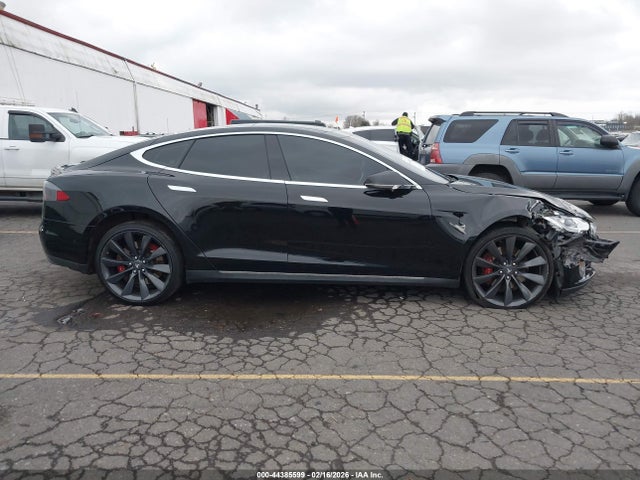 Продажа на аукционе авто 2014 Tesla Model S P85, vin: 5YJSA1H10EFP61211, номер лота: 44385599