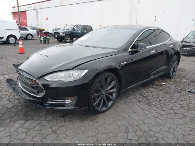 2014 TESLA MODEL S 5YJSA1H10EFP61211 Photo 1