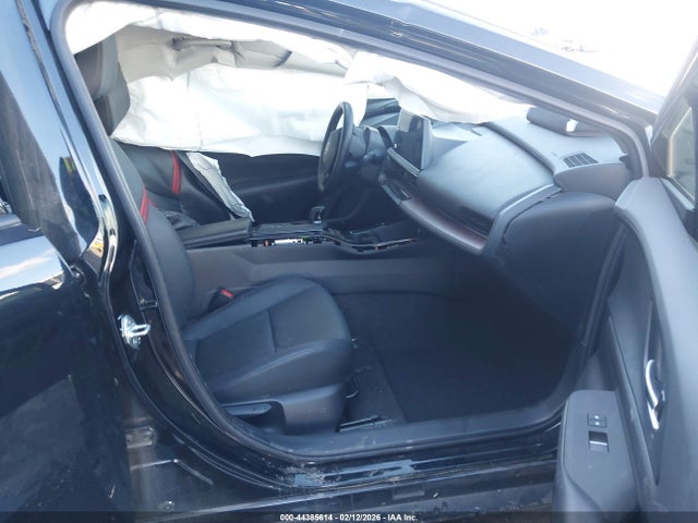 2024 TOYOTA PRIUS PRIME JTDACACU6R3013153 Photo 4