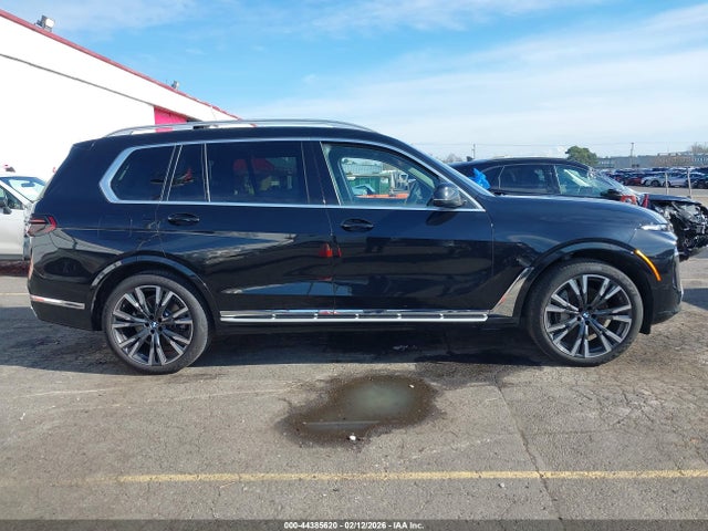 5UX23EM0XS9W42777 BMW X7 Xdrive40i