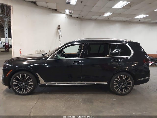 5UX23EM0XS9W42777 BMW X7 Xdrive40i