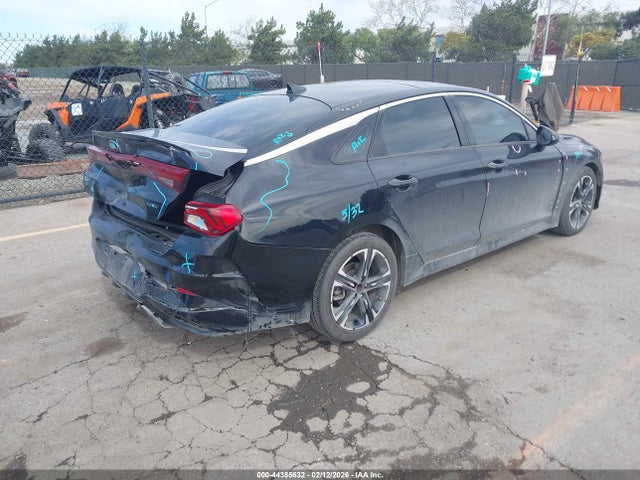 5XXG64J23MG012409 KIA K5 Gt-line