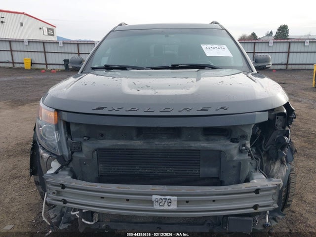 1FM5K8GT5FGB74270 Ford EXPLORER SPORT