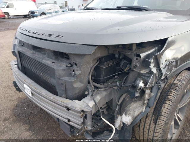 1FM5K8GT5FGB74270 Ford EXPLORER SPORT