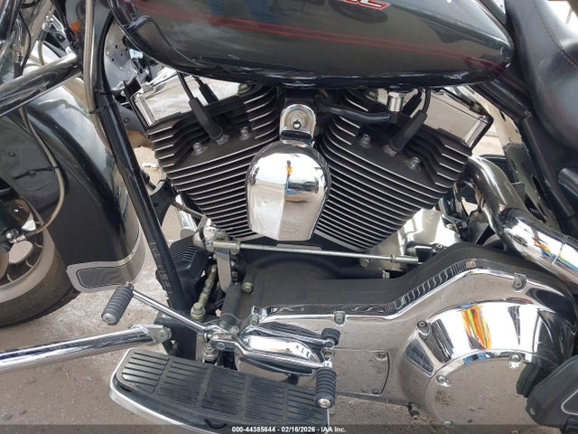 2005 HARLEY-DAVIDSON FLHRI 1HD1FBW135Y636708 Photo 8