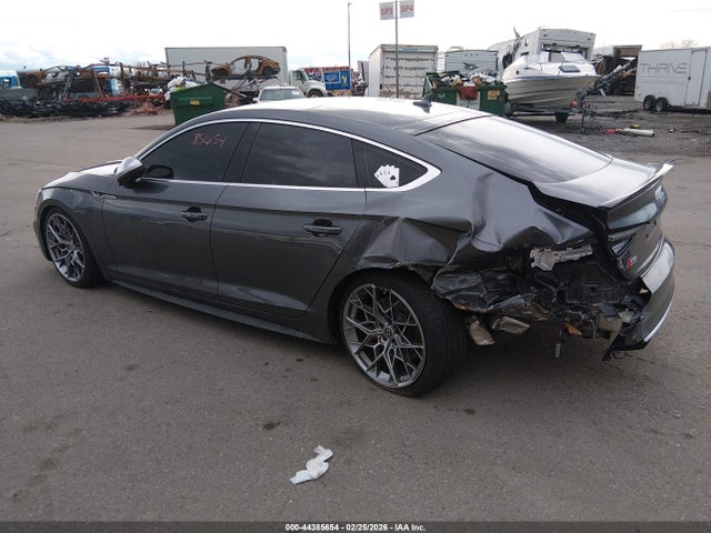 2018 AUDI S5 WAUC4CF57JA130890 Photo 2