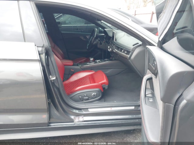 2018 AUDI S5 WAUC4CF57JA130890 Photo 4