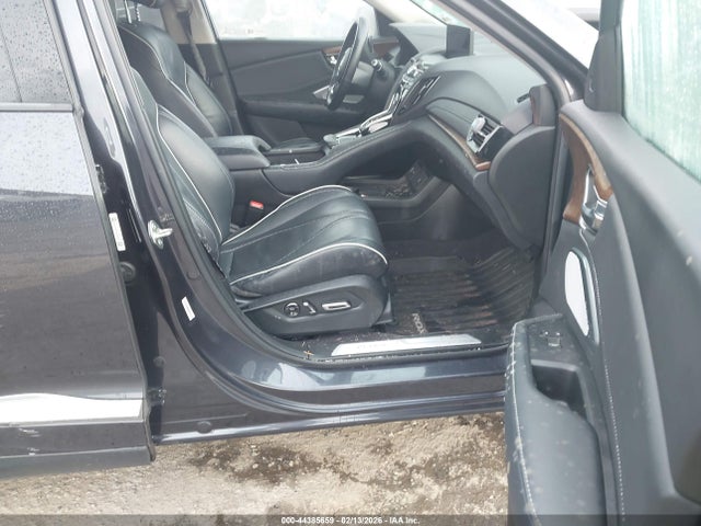 5J8TC2H71KL025851 Acura Rdx Advance Package
