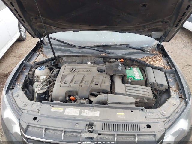 Aukcja sprzedaży 2013 Volkswagen Passat 2.0l Tdi Sel Premium, vin: 1VWCN7A36DC136280, numer aukcji: 44385668