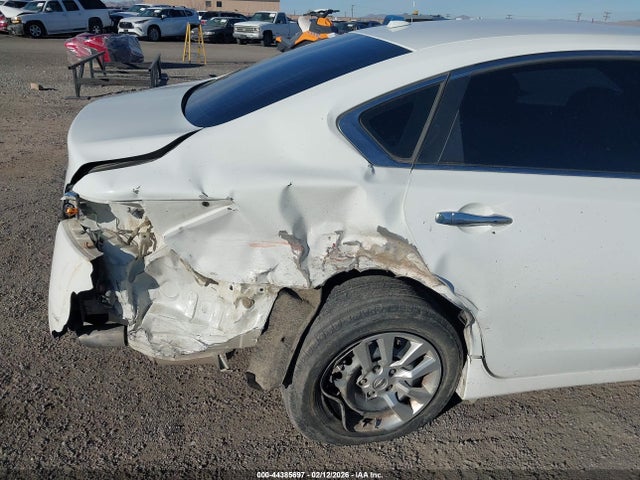 Nissan Altima 2.5 S 2015 1N4AL3AP3FC249429 Image 6