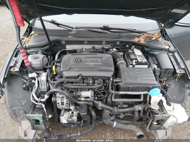3VWY47AU1FM068585 Volkswagen Golf Gti 2.0t S W/performance Package 2-door