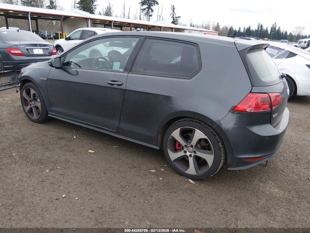 3VWY47AU1FM068585 Volkswagen Golf Gti 2.0t S W/performance Package 2-door