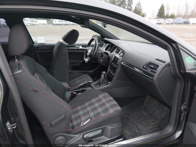3VWY47AU1FM068585 Volkswagen Golf Gti 2.0t S W/performance Package 2-door