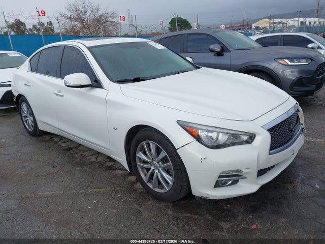2015 INFINITI Q50 JN1BV7AR7FM399381