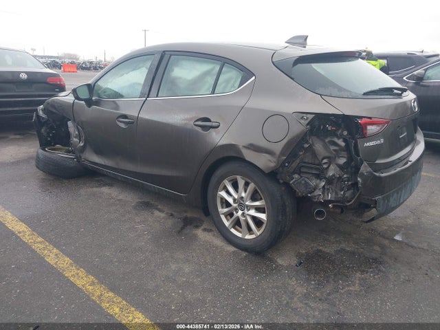 3MZBM1N77GM240319 Mazda Mazda3 I Grand Touring