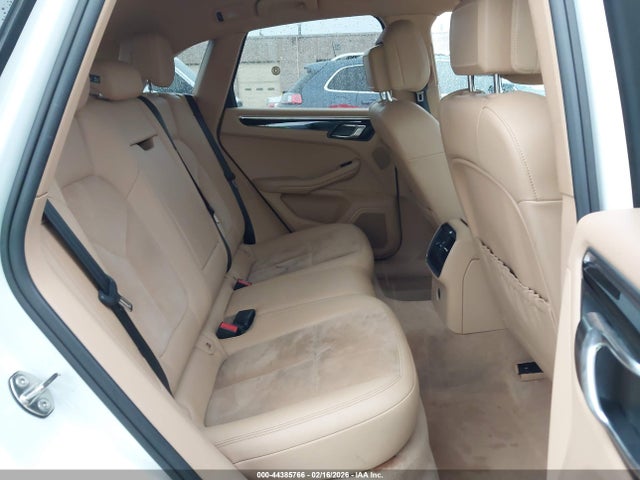 2017 PORSCHE MACAN WP1AA2A54HLB05351 Photo 7